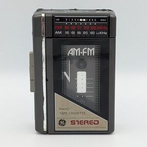 Vtg GE Portable Cassette Player WORKING AM FM Stereo Radio Walkman Style 3-5470B